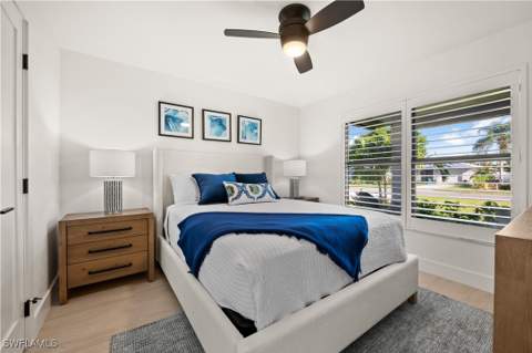 538 106th Ave N, Naples FL - photo 6 of 34