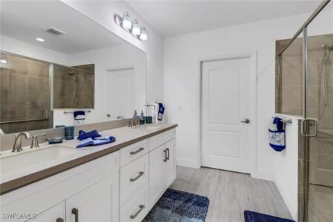 6953 Avalon Cir 1801, Naples FL - photo 17 of 26