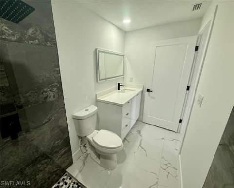 111 E North Shore Ave, North Fort Myers FL - photo 20 of 46