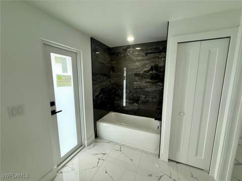 111 E North Shore Ave, North Fort Myers FL - photo 21 of 46
