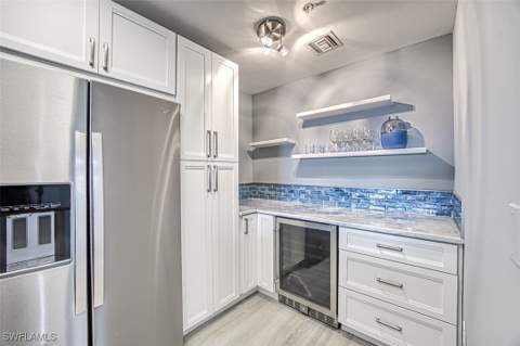 14817 Laguna Dr 403, Fort Myers FL - photo 17 of 50