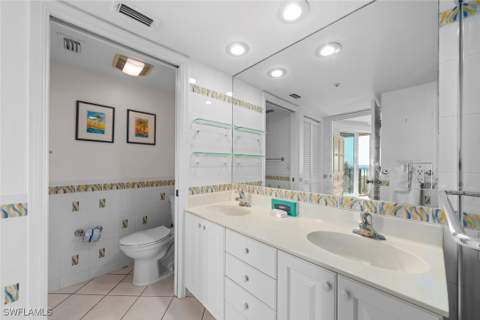 255 Periwinkle Way 5B, Sanibel FL - photo 23 of 42