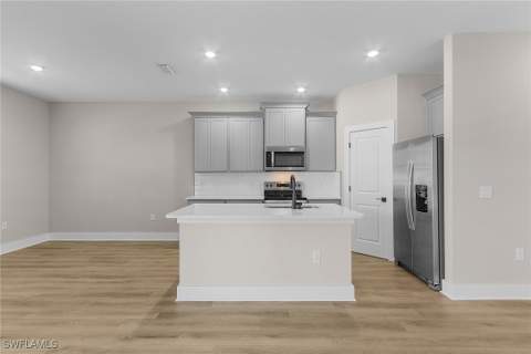 923 Admiral Bull Halsey Ave, Labelle FL - photo 12 of 24