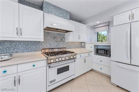 10455 Keewaydin, Naples FL - photo 13 of 50
