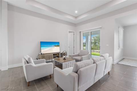 3607 SW 8th Ct, Cape Coral FL - photo 6 of 41