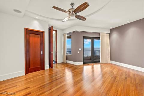 625 La Peninsula Blvd 625, Naples FL - photo 16 of 35