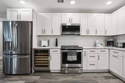 267 Flamingo St, Fort Myers Beach FL - photo 13 of 50