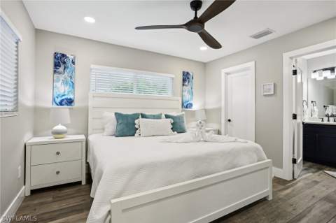 267 Flamingo St, Fort Myers Beach FL - photo 19 of 50