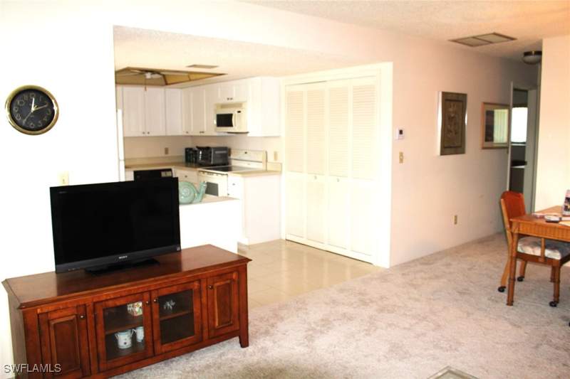 2 bedroom Condominium at 4103 SE 19th Ave 206, Rendezvous Condo, Cape Coral — photo 5