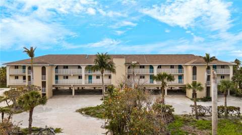 527 E Gulf Dr 203, Sanibel FL - photo 10 of 19