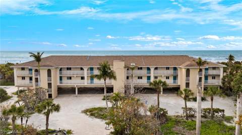 527 E Gulf Dr 203, Sanibel FL - photo 6 of 19