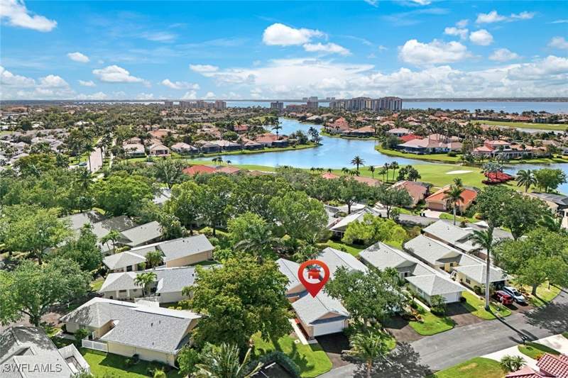 3 bedroom Detached at 14871 Crescent Cove Dr, Crooked Pond, Fort Myers — photo 2