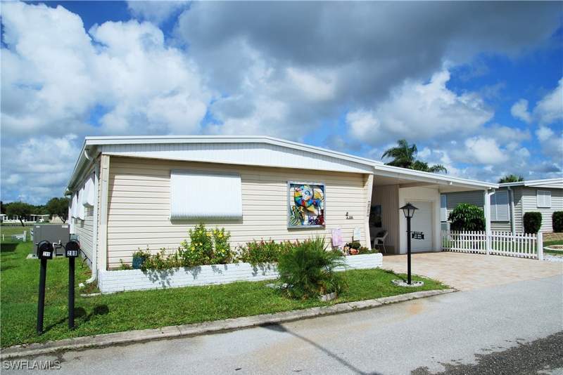 2 bedroom ManufacturedHome at 288 Boros Dr, Six Lakes Country Club, North Fort Myers — photo 4