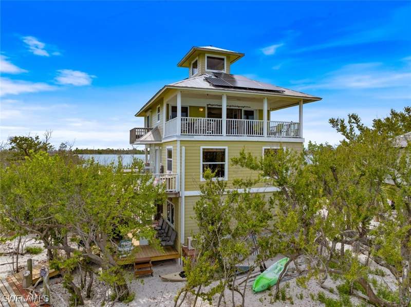 3 bedroom SingleFamilyResidence at 11240 Pejuan Shores, Cayo Costa, Cayo Costa — photo 2