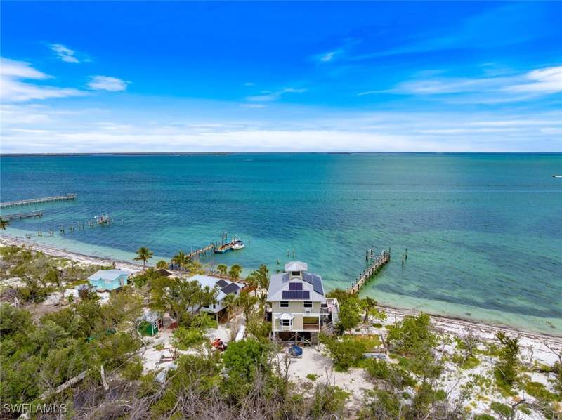 3 bedroom SingleFamilyResidence at 11240 Pejuan Shores, Cayo Costa, Cayo Costa — photo 3
