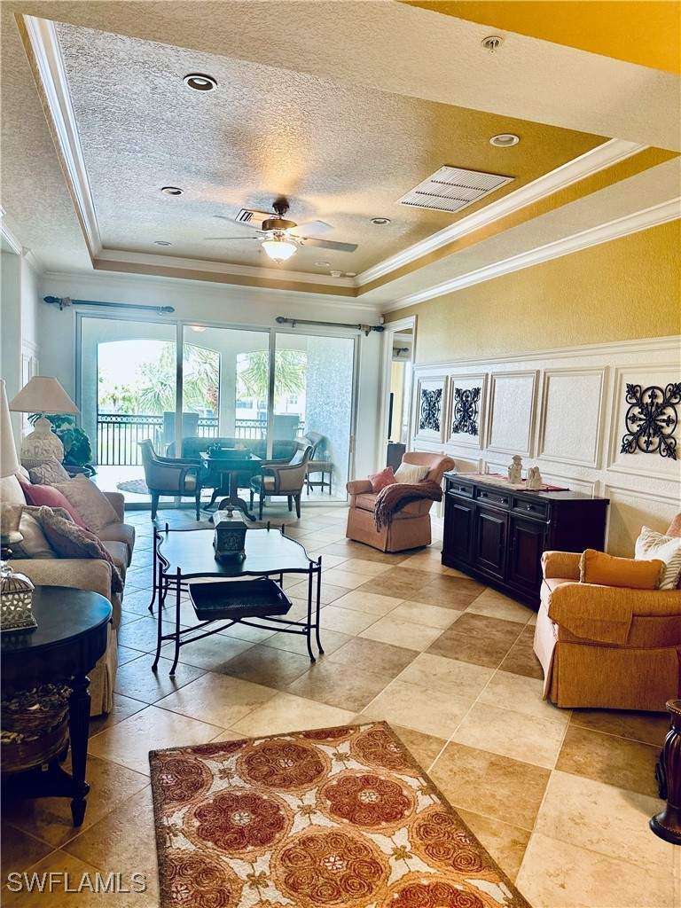 3 bedroom Condominium at 9225 Museo Cir SW 203, Varenna, Naples — photo 5