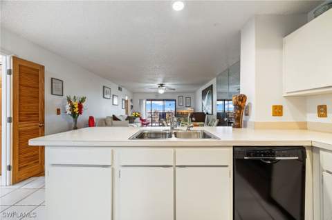 3458 Hancock Bridge Pkwy 163, North Fort Myers FL - photo 11 of 38