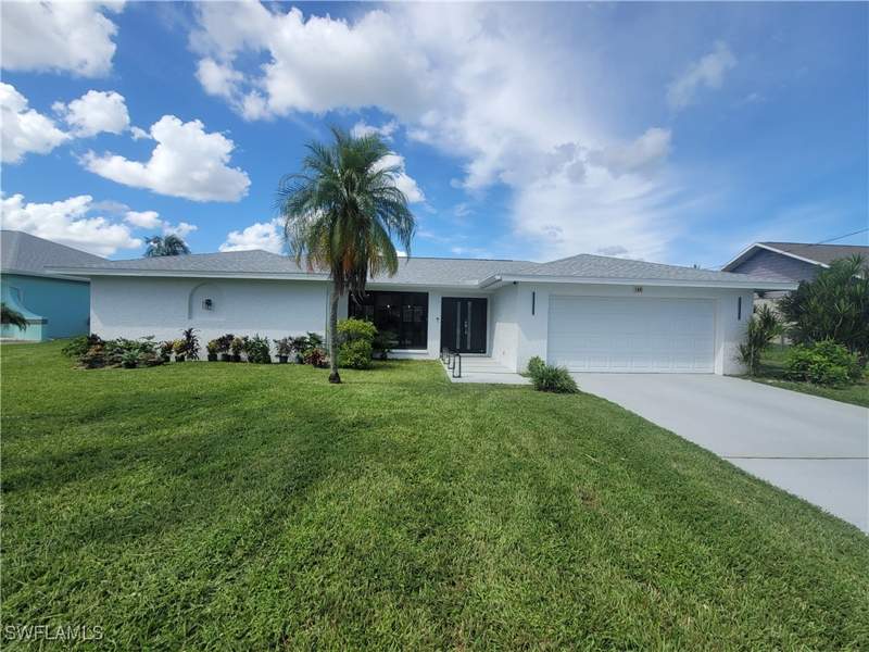 3 bedroom SingleFamilyResidence at 125 SE 41st Ter, Cape Coral, Cape Coral — photo 2