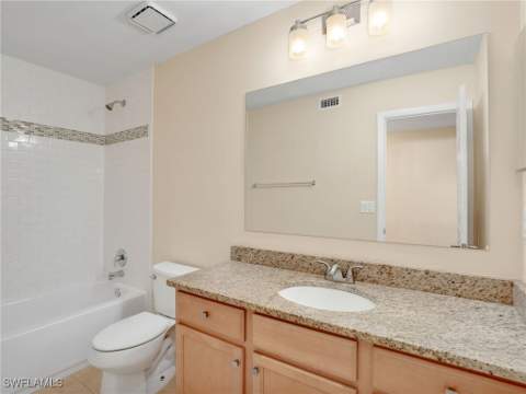 17426 Birchwood Ln 16, Fort Myers FL - photo 21 of 38