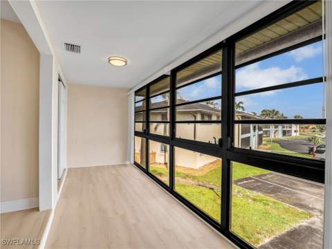 17426 Birchwood Ln 16, Fort Myers FL - photo 24 of 38