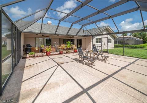 427 Torrey Pines Pt, Naples FL - photo 9 of 50