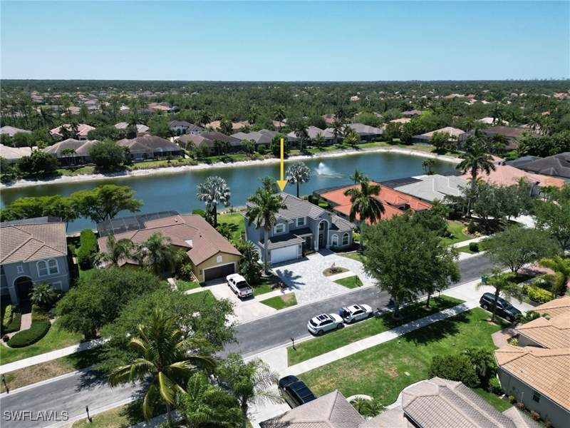 6 bedroom SingleFamilyResidence at 14696 Indigo Lakes Cir, Indigo Lakes, Naples — photo 2