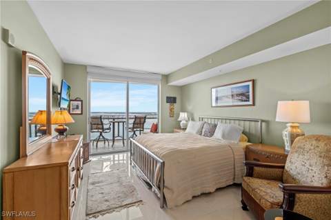 3000 Oasis Grand Blvd 2203, Fort Myers FL - photo 12 of 24