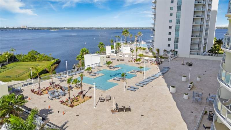 2 bedroom Condominium at 3000 Oasis Grand Blvd 2203, Oasis, Fort Myers — photo 3