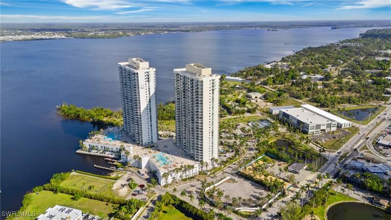 2 bedroom Condominium at 3000 Oasis Grand Blvd 2203, Oasis, Fort Myers — photo 5