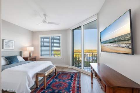 455 Cove Tower Dr 903, Naples FL - photo 21 of 37
