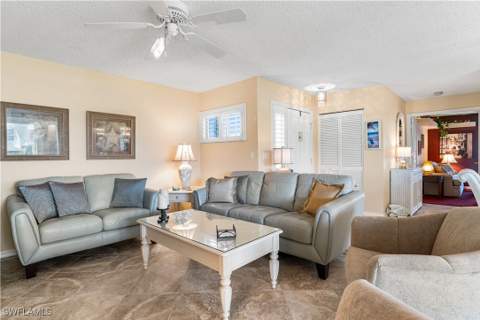14983 Rivers Edge Ct 129, Fort Myers FL - photo 10 of 49