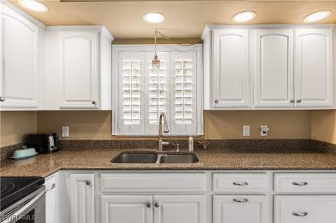 14983 Rivers Edge Ct 129, Fort Myers FL - photo 13 of 49