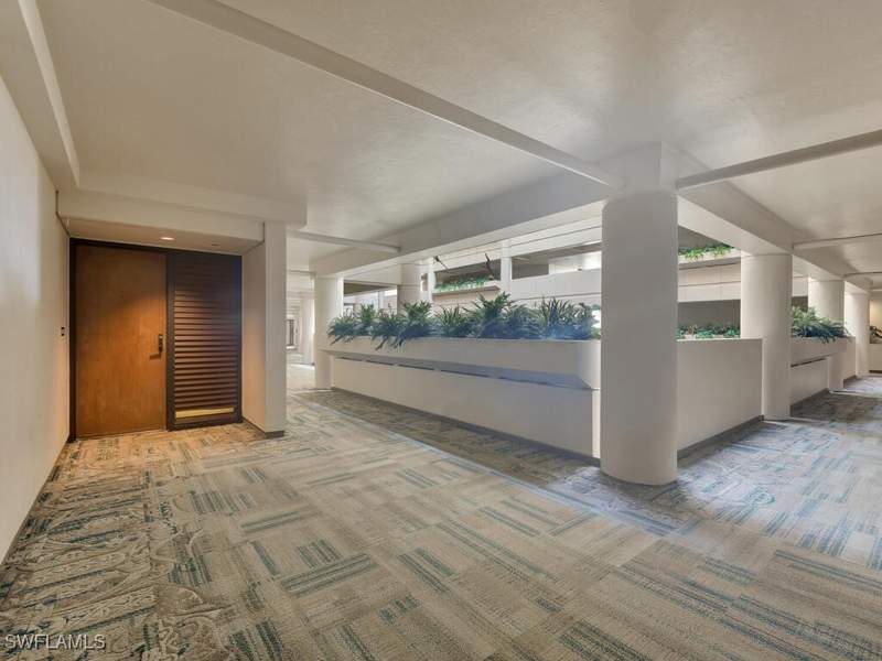 2 bedroom Condominium at 5260 S Landings Dr 805, Ariel, Fort Myers — photo 5