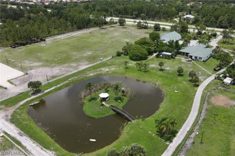 2400 Oil Well Rd, Naples FL - photo 17 of 35