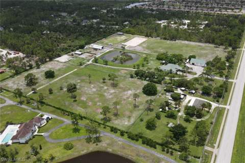 2400 Oil Well Rd, Naples FL - photo 18 of 35