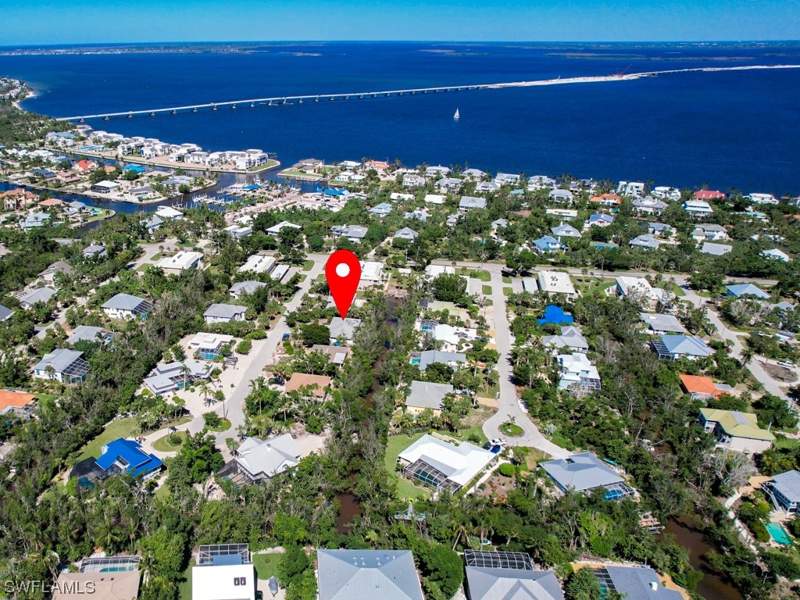 5 bedroom SingleFamilyResidence at 1113 Skiff Pl, Sanibel Estates, Sanibel — photo 4