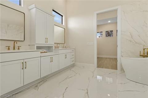 2527 Gleason Pkwy, Cape Coral FL - photo 12 of 49