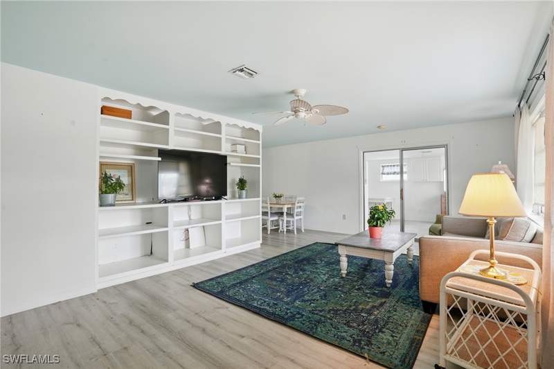 2 bedroom SingleFamilyResidence at 4011 Coconut Cir S, Coconut Grove, Naples — photo 5
