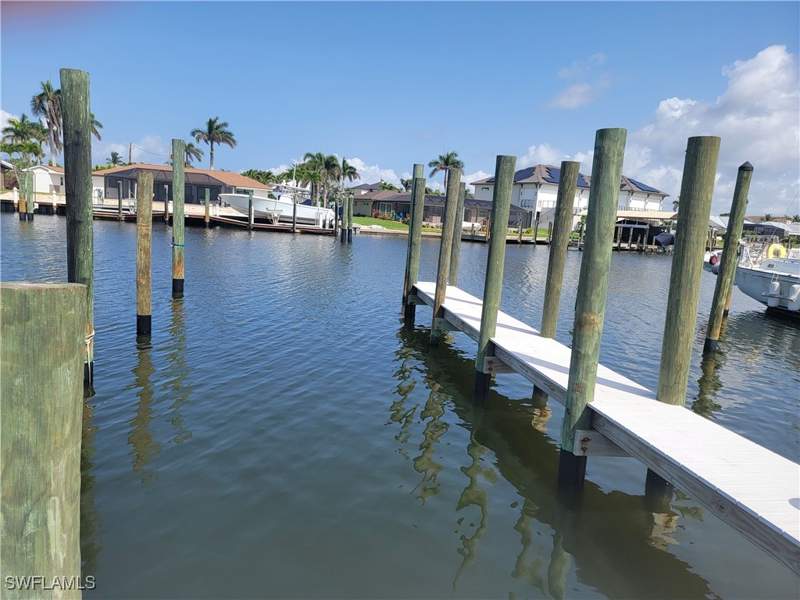 2 bedroom Townhouse at 18046 San Carlos Blvd 139, Boardwalk Caper, Fort Myers Beach — photo 2