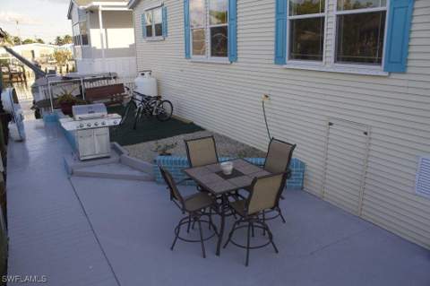 3140 Binnacle Ln, St James City FL - photo 7 of 41