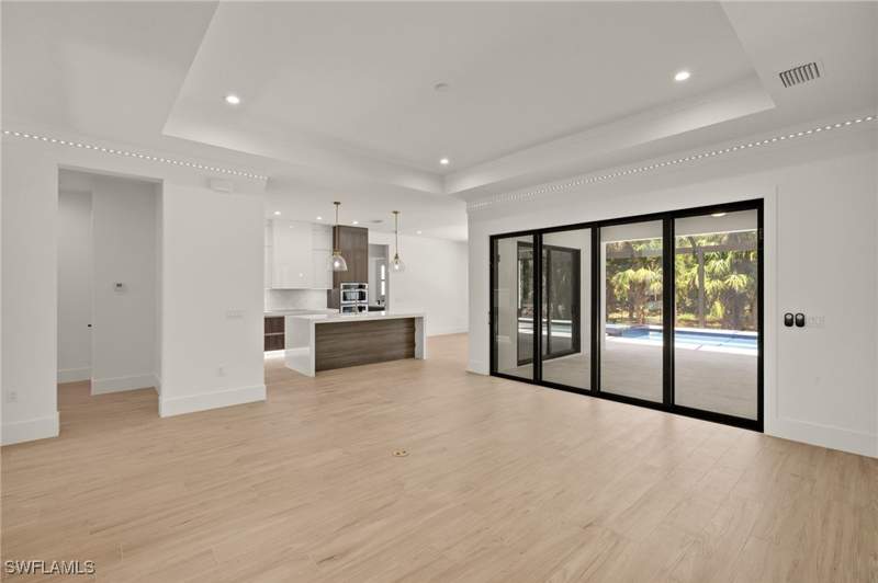 4 bedroom SingleFamilyResidence at 1587 Golden Gate Blvd W, Golden Gate Estates, Naples — photo 5