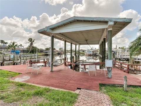 230 Randy Ln, Fort Myers Beach FL - photo 12 of 21