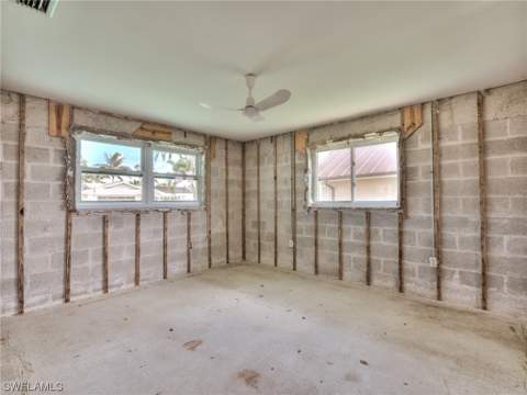 230 Randy Ln, Fort Myers Beach FL - photo 16 of 21
