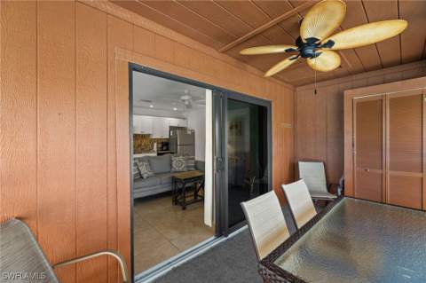 1811 Olde Middle Gulf Dr 10, Sanibel FL - photo 19 of 43
