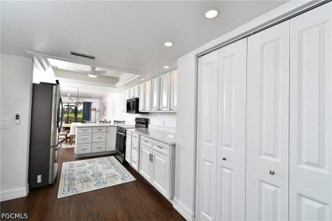 12521 Kelly Sands Way 29, Fort Myers FL - photo 10 of 48