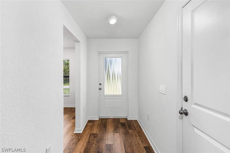 3 bedroom SingleFamilyResidence at 836 Gen D Macarthur Ave, Labelle, Labelle — photo 5