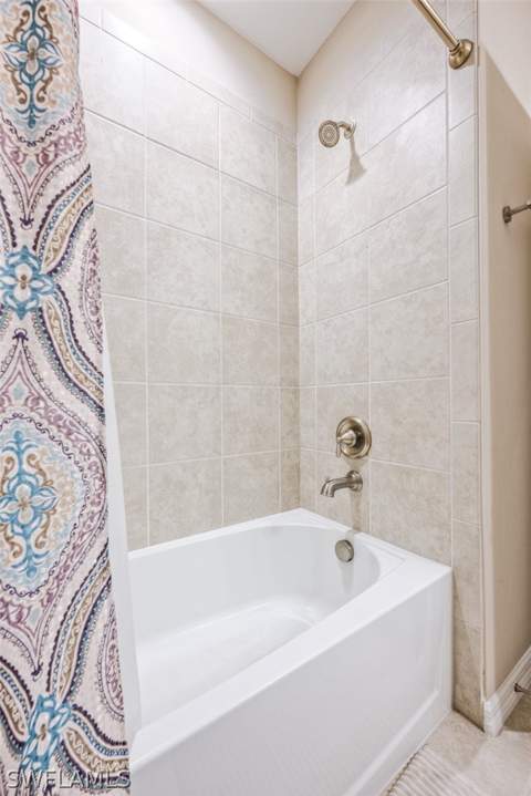 9374 Pocida Ct 102, Naples FL - photo 15 of 21