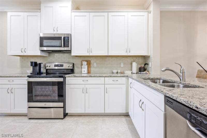 2 bedroom Condominium at 9374 Pocida Ct 102, Esplanade, Naples — photo 4