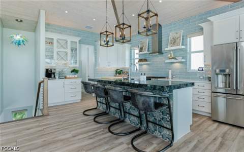4620 Oro Pesos Ln, Upper Captiva FL - photo 10 of 50