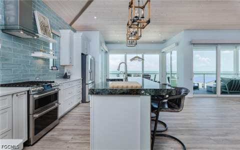 4620 Oro Pesos Ln, Upper Captiva FL - photo 12 of 50